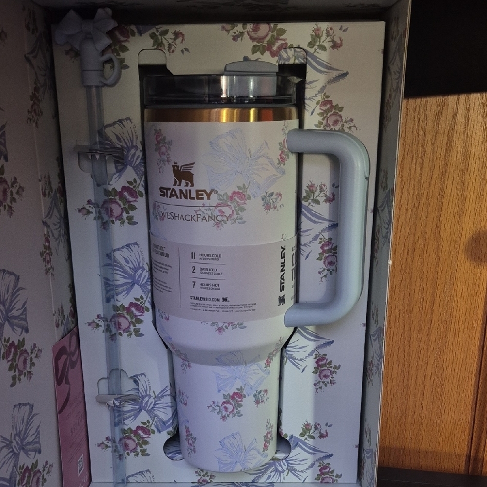 Stanley LoveShackFancy 40oz Tumbler with Blue and Purple Floral Accents - Picture 6 of 7